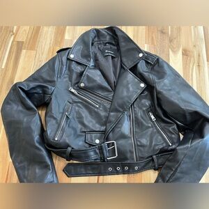 Stradivarius faux leather biker jacket in black XL